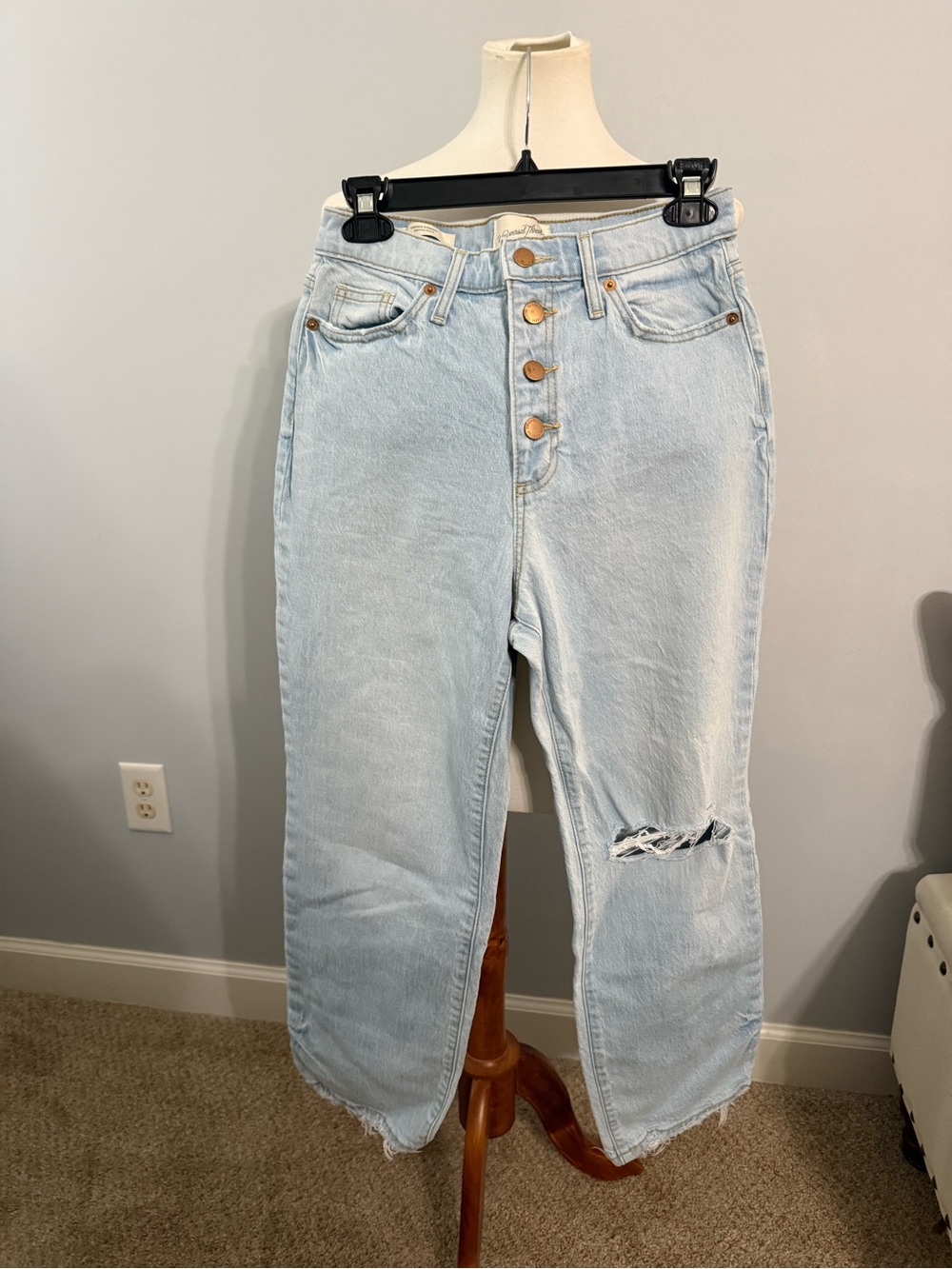 Universal Thread Light Blue High-Rise Boyfriend Jeans with Button Fly